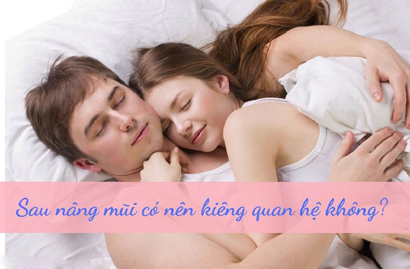 Nâng mũi sau 7 ngày vẫn còn sưng