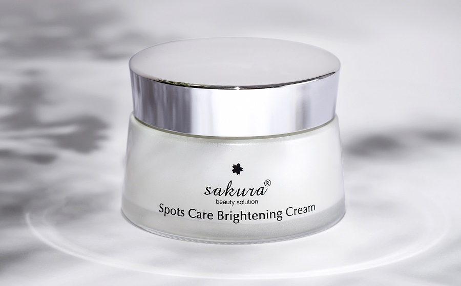 Sakura-Spots-Care-Brightening-Cream