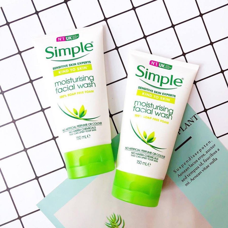 Simple-Kind-To-Skin-Moisturising-Facial-Wash